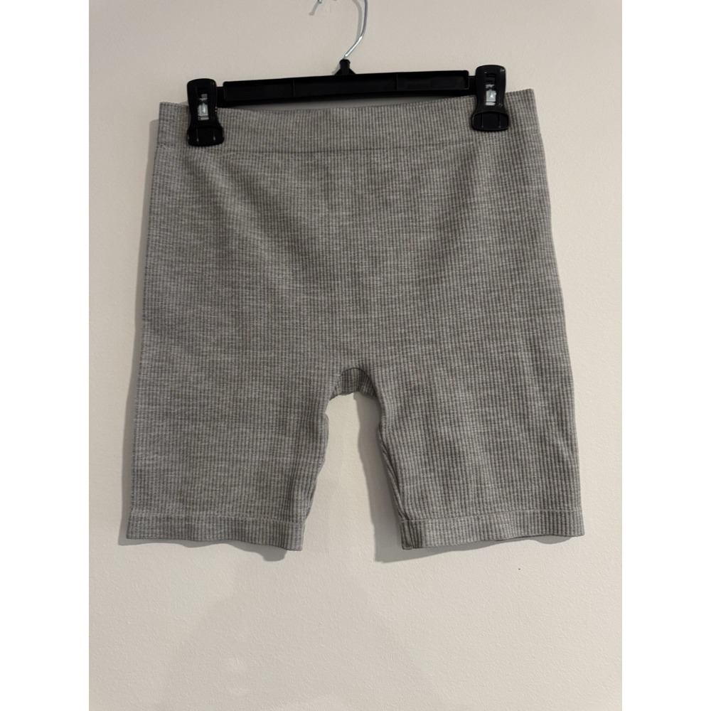 Akira Biker Shorts Gray Ribbed Women's M L Medium Large Stretchy‎ Athletic
